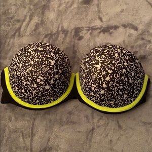 Victoria’s Secret Strapless Bra